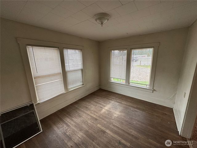 1406 Harrison Avenue, Centralia, WA 98531