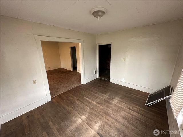 1406 Harrison Avenue, Centralia, WA 98531