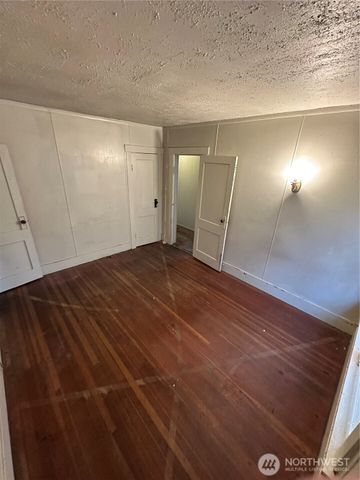 1406 Harrison Avenue, Centralia, WA 98531