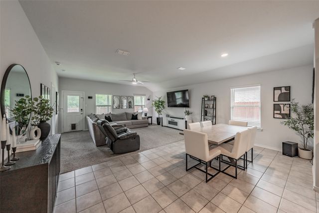 104 Piping Rock Drive, Fort Worth, TX 76131