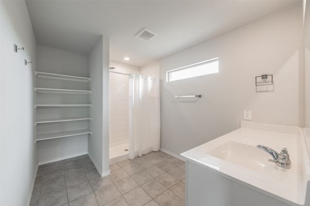 104 Piping Rock Drive, Fort Worth, TX 76131