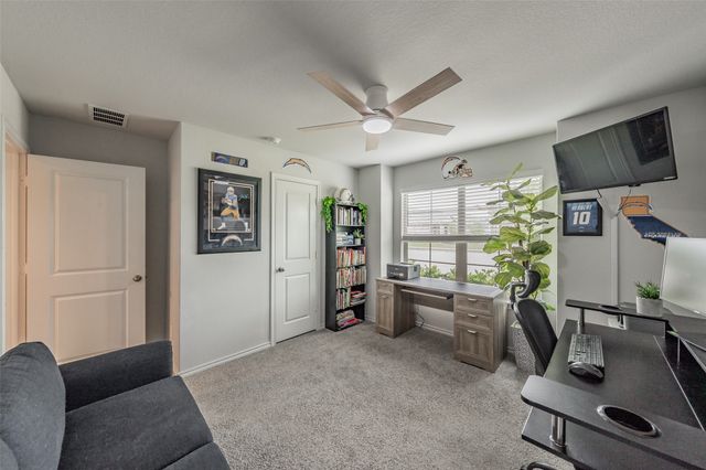104 Piping Rock Drive, Fort Worth, TX 76131