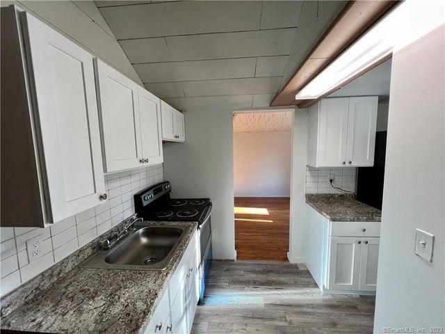 39 Waterbury Road E3, Prospect, CT 06712