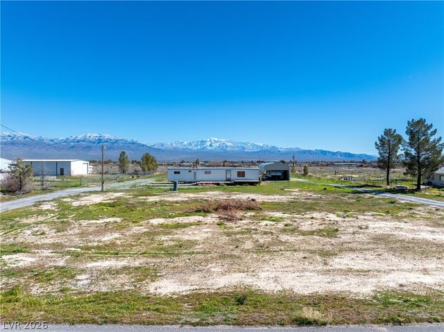 2631 North Murphy Street, Pahrump, NV 89060