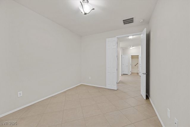 2202 Blackburn Hills Avenue, Henderson, NV 89044