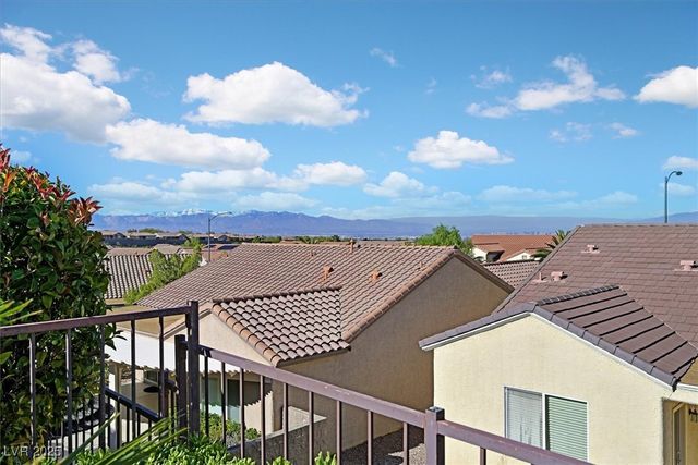 2202 Blackburn Hills Avenue, Henderson, NV 89044