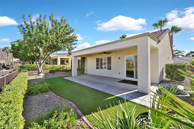 2202 Blackburn Hills Avenue, Henderson, NV 89044