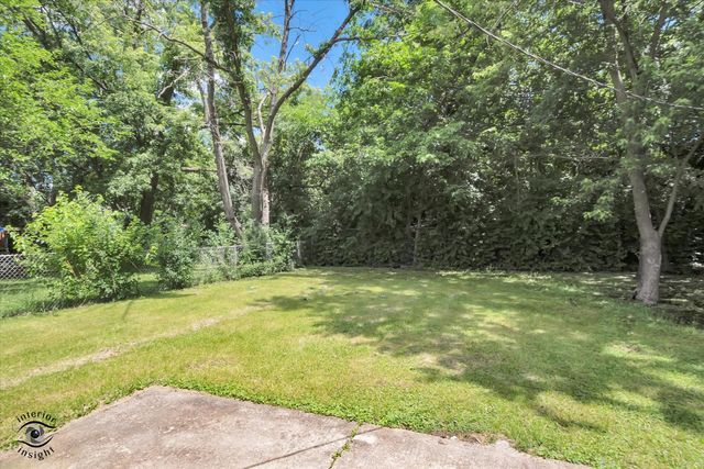 1947 Beacon Boulevard, Chicago Heights, IL 60411