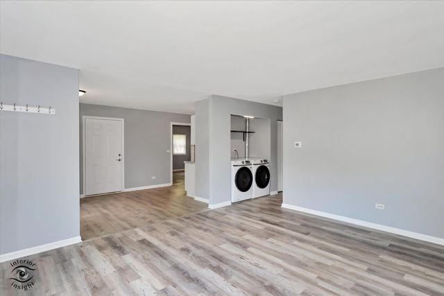 1947 Beacon Boulevard, Chicago Heights, IL 60411