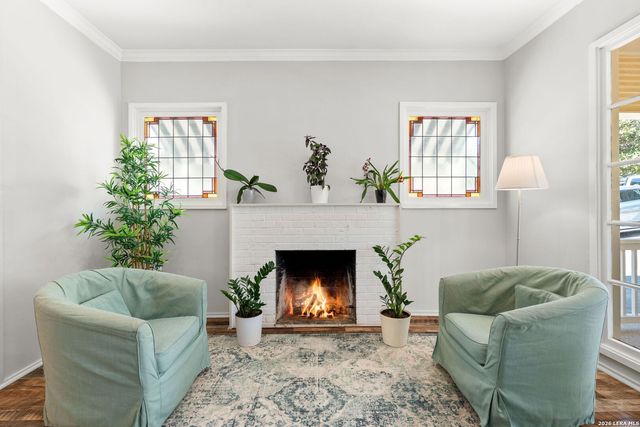 230 Argyle, Alamo Heights, TX 78209