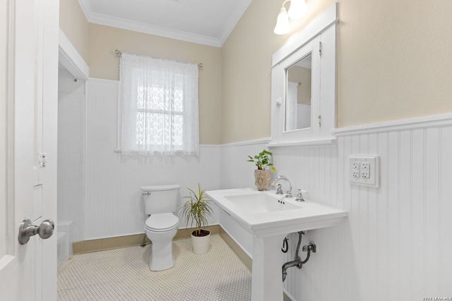 230 Argyle, Alamo Heights, TX 78209