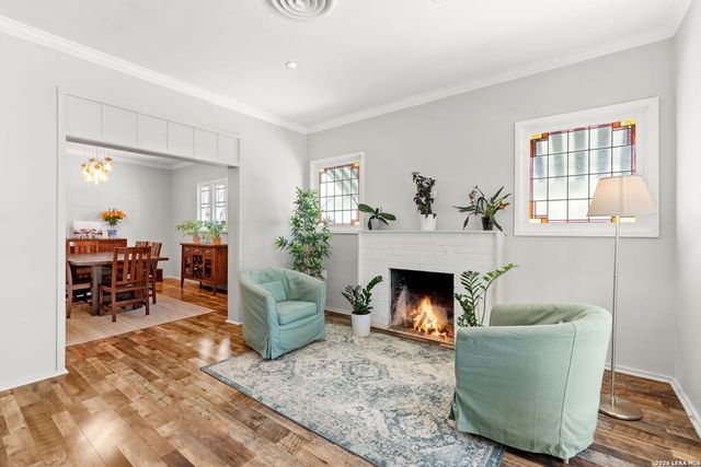 230 Argyle, Alamo Heights, TX 78209