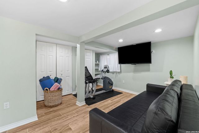 230 Argyle, Alamo Heights, TX 78209