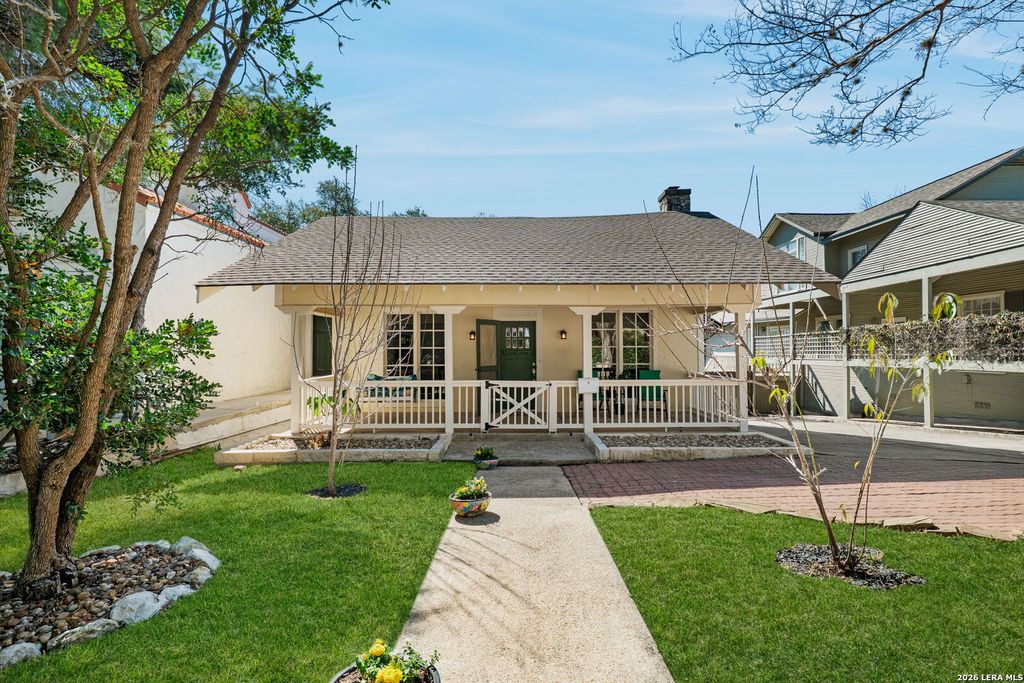 230 Argyle, Alamo Heights, TX 78209