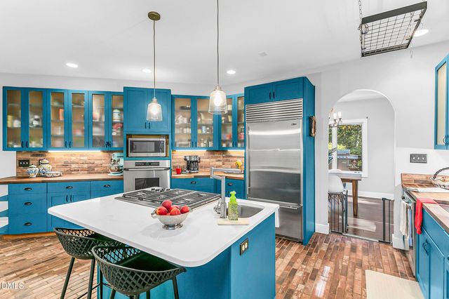 8 Rabbit Path, Bahama, NC 27503