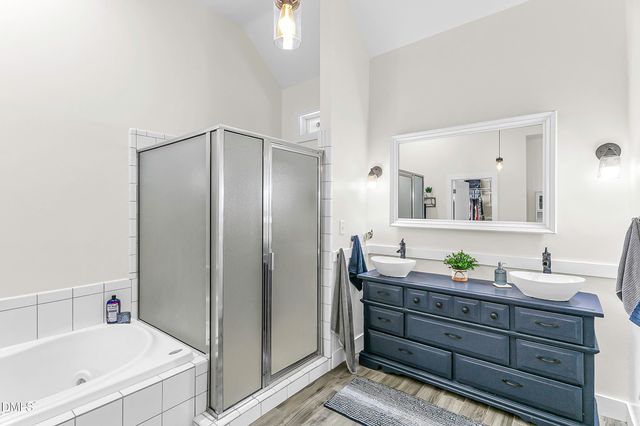 8 Rabbit Path, Bahama, NC 27503