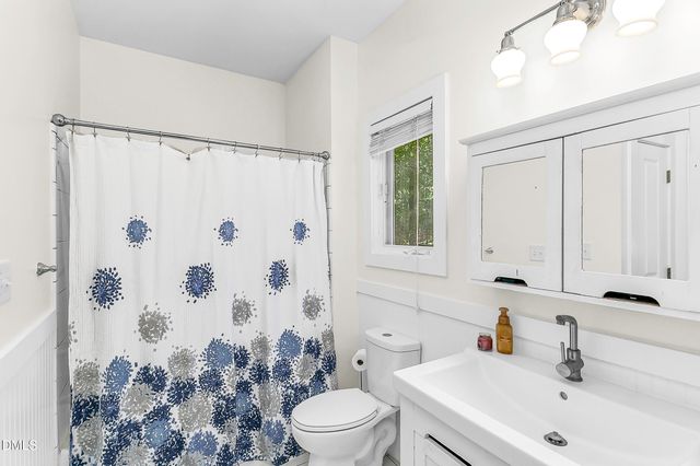 8 Rabbit Path, Bahama, NC 27503