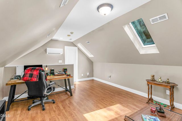 8 Rabbit Path, Bahama, NC 27503
