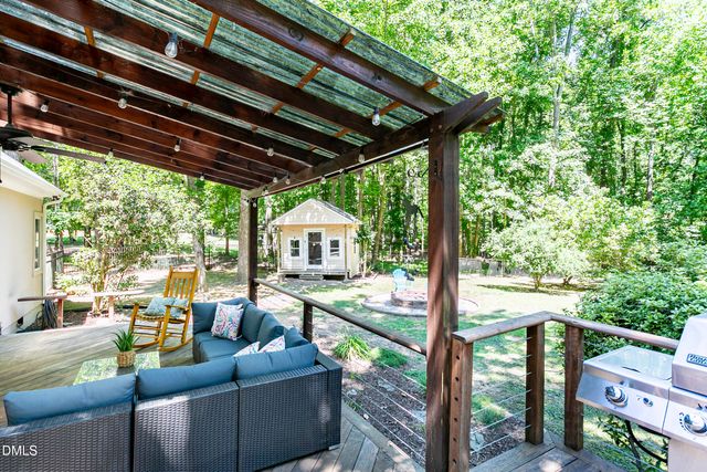 8 Rabbit Path, Bahama, NC 27503