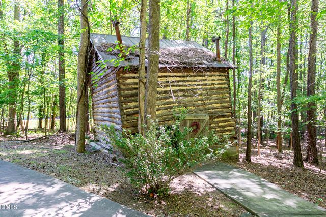 8 Rabbit Path, Bahama, NC 27503