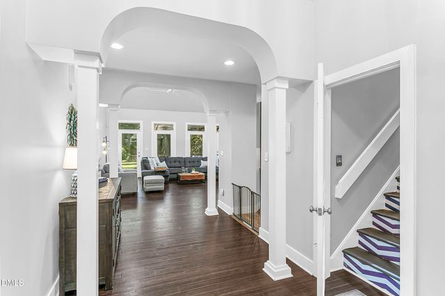 8 Rabbit Path, Bahama, NC 27503