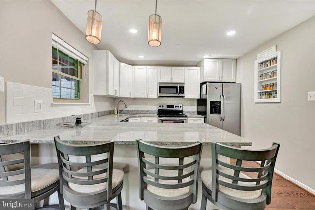 48 FAR CORNERS LOOP, Sparks, MD 21152