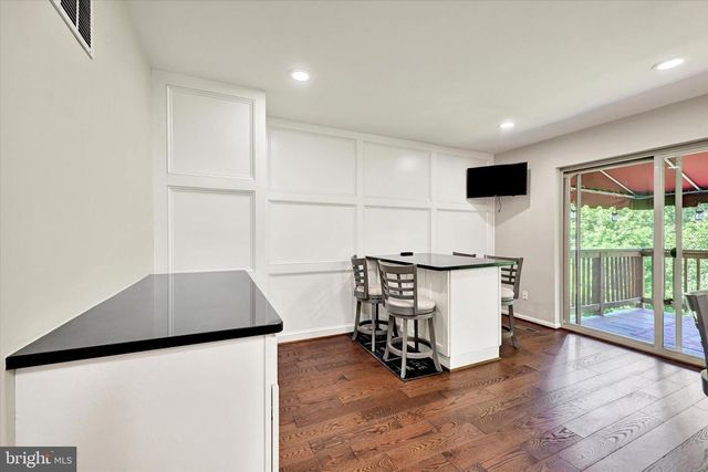 48 FAR CORNERS LOOP, Sparks, MD 21152