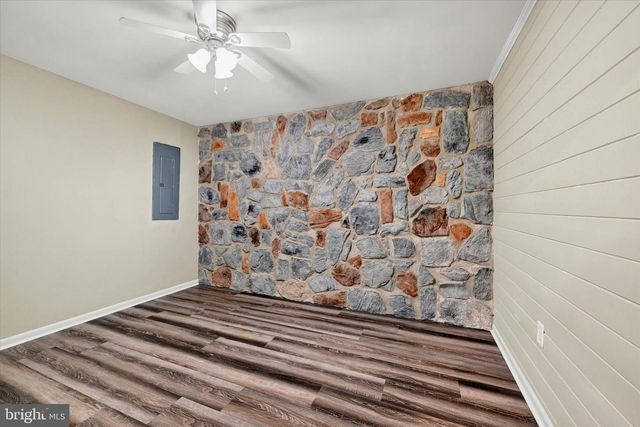 48 FAR CORNERS LOOP, Sparks, MD 21152
