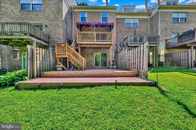 48 FAR CORNERS LOOP, Sparks, MD 21152