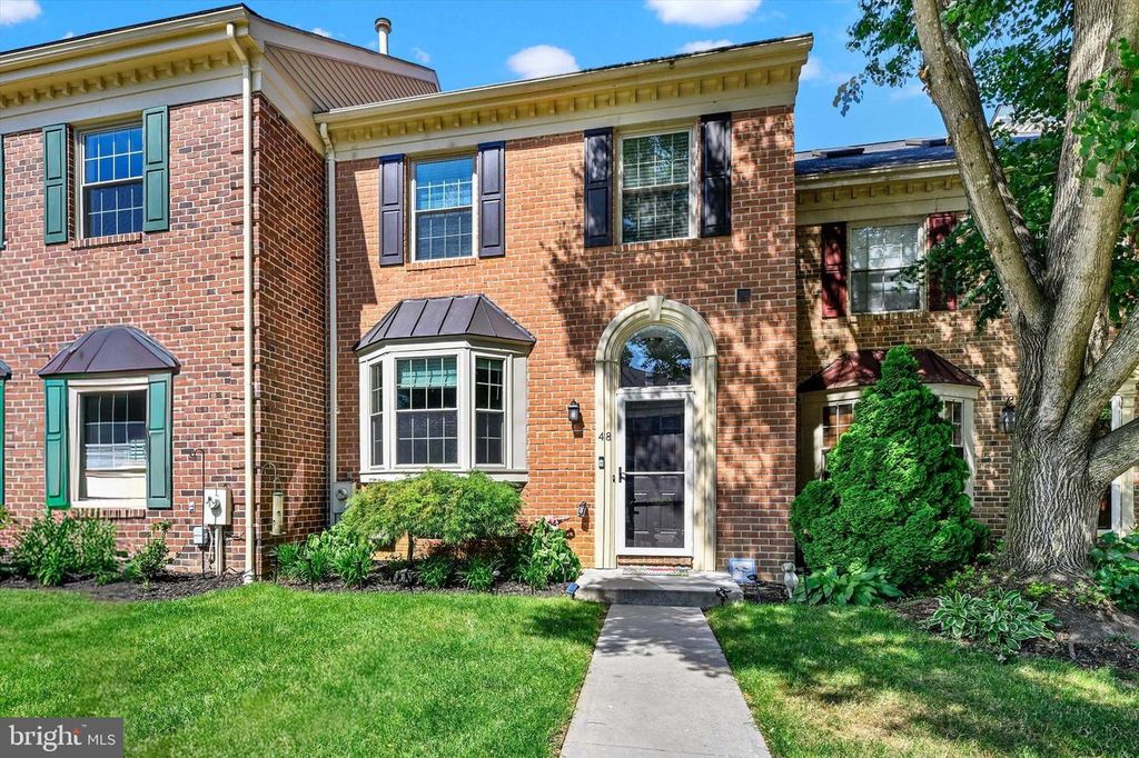 48 FAR CORNERS LOOP, Sparks, MD 21152