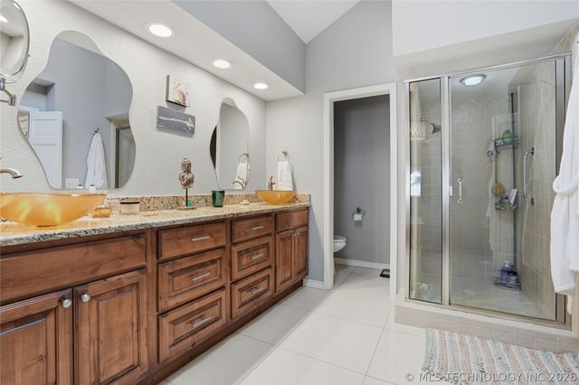 3733 E 64th Place, Tulsa, OK 74136