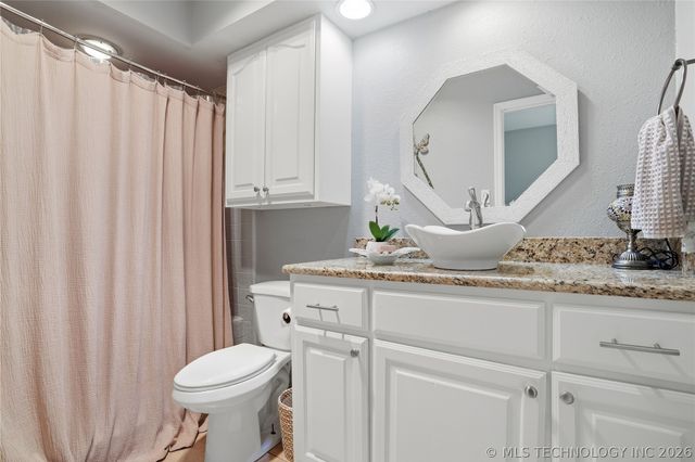 3733 E 64th Place, Tulsa, OK 74136