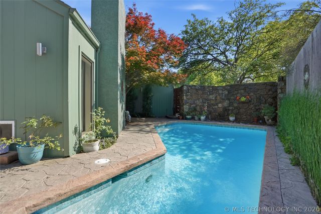 3733 E 64th Place, Tulsa, OK 74136