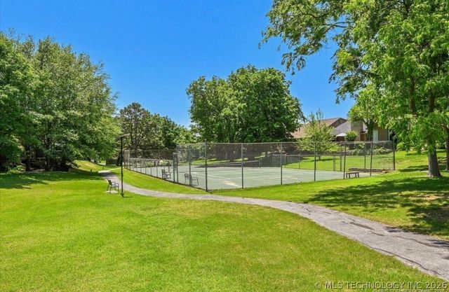 3733 E 64th Place, Tulsa, OK 74136