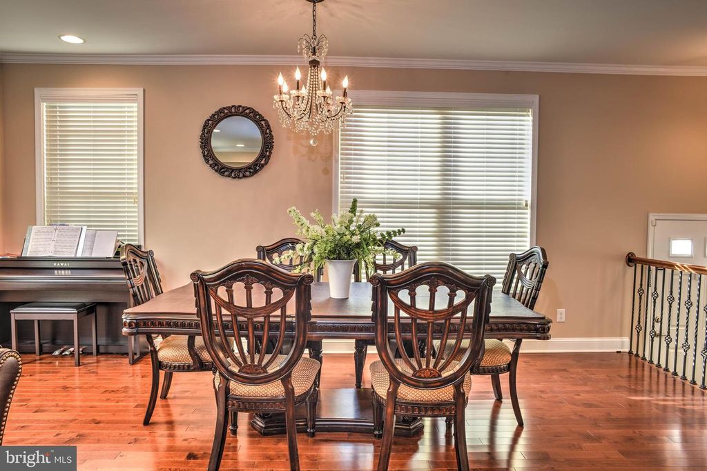 39 BRINKMANNS WAY, Feasterville Trevose, PA 19053