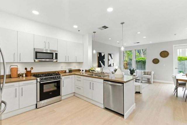 866 Altaire Walk, Palo Alto, CA 94303