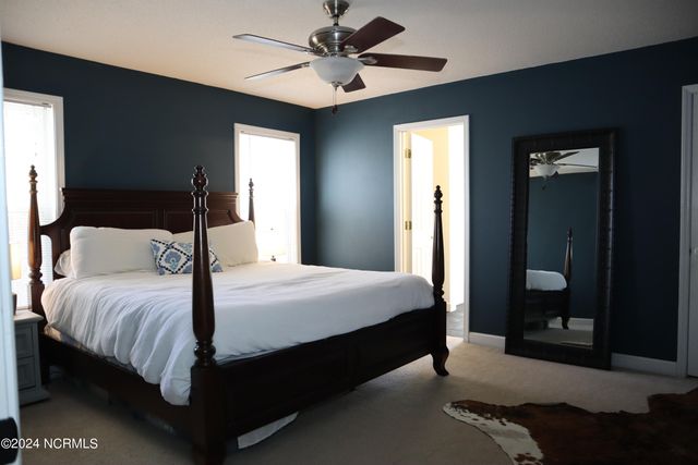 295 Sandhills Circle, Pinehurst, NC 28374
