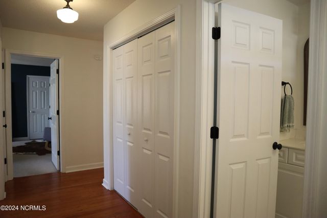 295 Sandhills Circle, Pinehurst, NC 28374