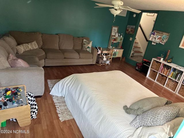295 Sandhills Circle, Pinehurst, NC 28374