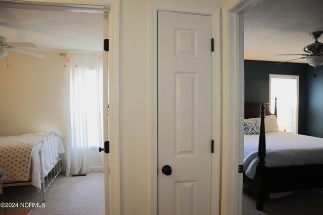 295 Sandhills Circle, Pinehurst, NC 28374