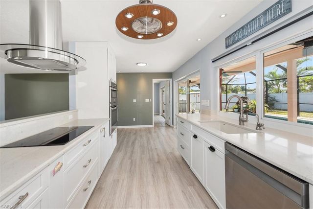 1420 Carmelle DR, Fort Myers, FL 33919