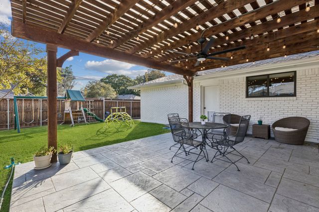 9942 Edgecove Drive, Dallas, TX 75238