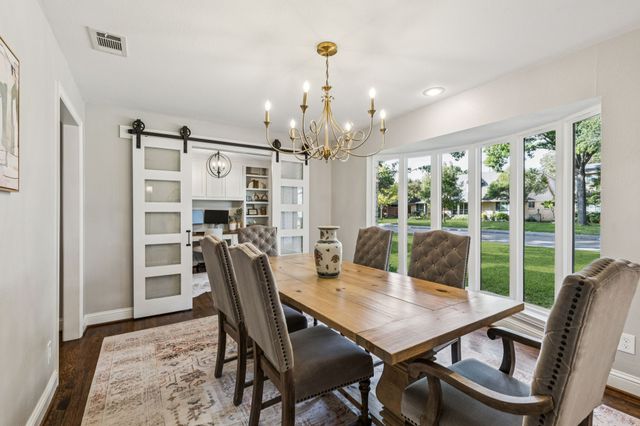 9942 Edgecove Drive, Dallas, TX 75238