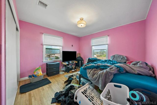 1760 Olive Ave, Vista, CA 92083