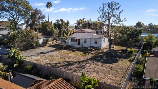 1760 Olive Ave, Vista, CA 92083