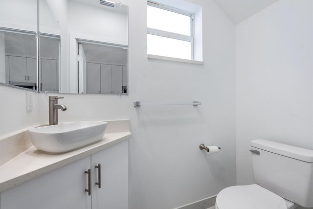 408 NW 12th Avenue, Boynton Beach, FL 33435