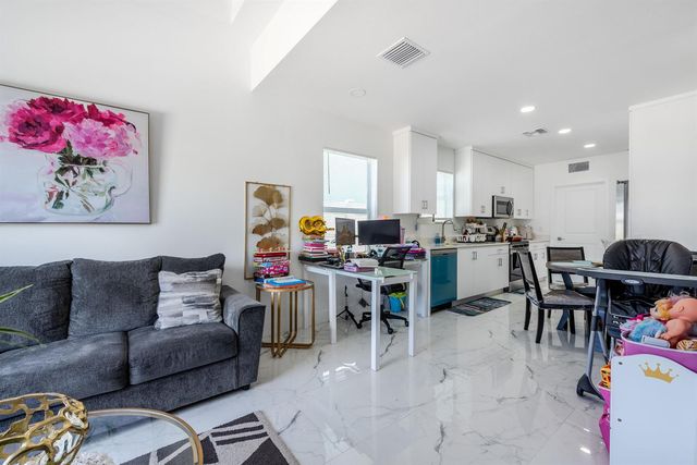 408 NW 12th Avenue, Boynton Beach, FL 33435