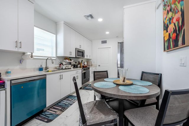 408 NW 12th Avenue, Boynton Beach, FL 33435