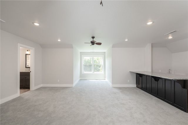 1801 N Candleshoe Drive, Fayetteville, AR 72701