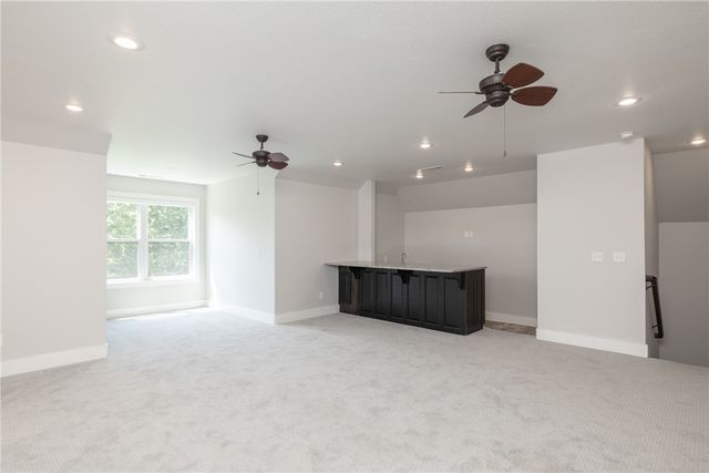1801 N Candleshoe Drive, Fayetteville, AR 72701
